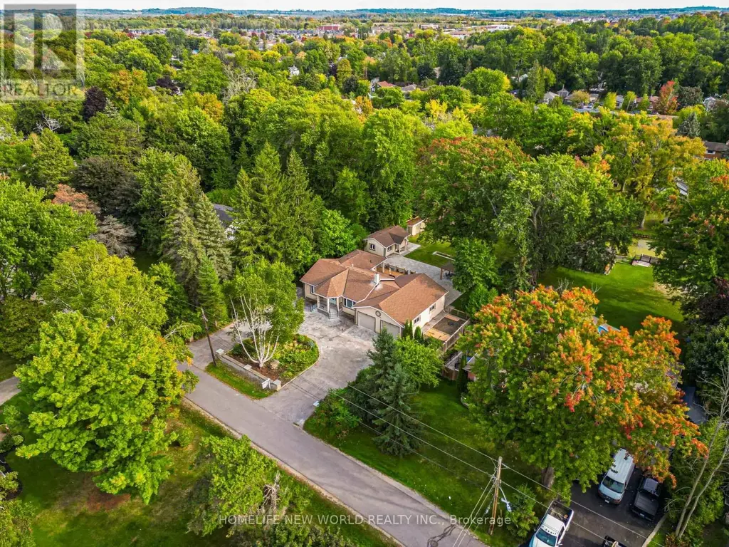 215 Willow Drive, Georgina (Keswick South)